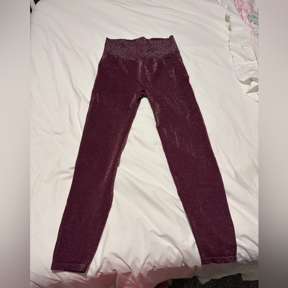 PINK Victoria's Secret Shimmering Burgundy Leggings Set - Picture 5 of 7